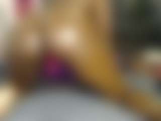 Queen-bree's Live Sex Cam Show