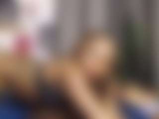 Queen-bree's Live Sex Cam Show