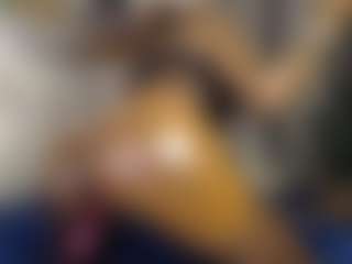 Queen-bree's Live Sex Cam Show