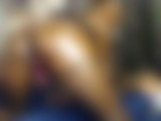 Queen-bree's Live Sex Cam Show