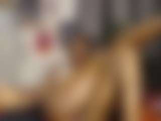 Queen-bree's Live Sex Cam Show