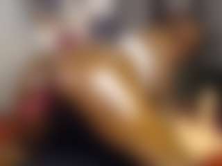 Queen-bree's Live Sex Cam Show