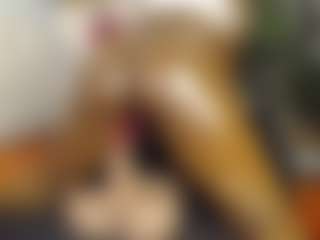 Queen-bree's Live Sex Cam Show