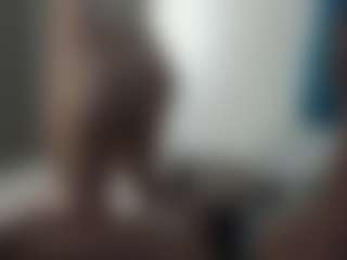 Spettacolo in cam dal vivo con NatiiBigass - Fuck Machine su Camsoda