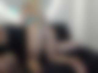 Live cam show with NatiiBigass - Blonde Hair on CamwithHer