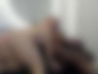 Live cam show with NatiiBigass - Oil on SpankPalCams