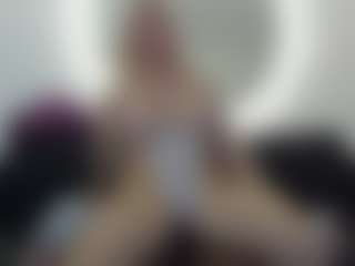 Live cam show with NatiiBigass - Blonde Hair on Lustler