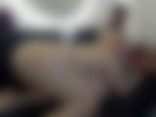 Live cam show with NatiiBigass - Big Clit on Camsoda