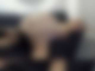 Live cam show with NatiiBigass - Fuck Machine on Camsoda