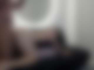 Live cam show with NatiiBigass - Sexwebcam Mature on TeamSkeetLive