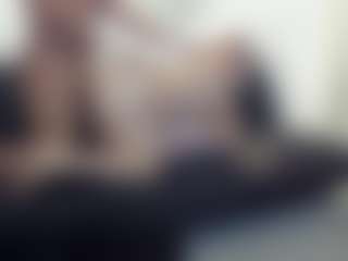 Live cam show with NatiiBigass - Gamer Mature on Camsoda