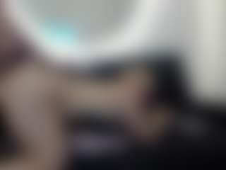 Live cam show with NatiiBigass - Ride on CamClone