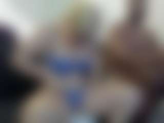 Live cam show with NatiiBigass - Bedroom Mature on livesuperchat.net