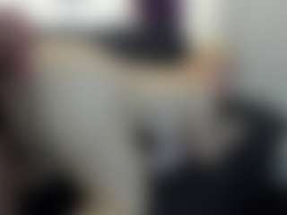 Live cam show with NatiiBigass - Bedroom on MyBangCams