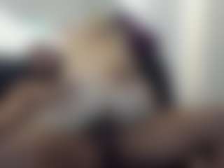 Live cam show with NatiiBigass - Muscle on Lustler
