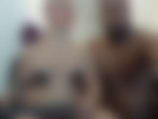 Show de câmera ao vivo com NatiiBigass - Foot Fetish no Camsoda