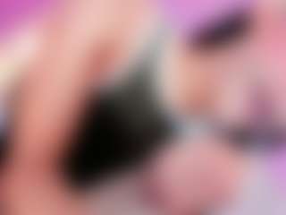 Live cam show with SamiQueen01 - Spank on sexylive.show