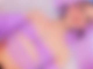 Live cam show with SamiQueen01 - Flat Chested on camtv