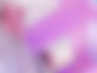 Live cam show with SamiQueen01 - Tease on Camsoda.co