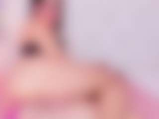 Live cam show with SamiQueen01 - No Smoking on slutload