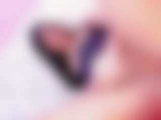 Live cam show with SamiQueen01 - Brown Eyes on Mixed Magazine Live