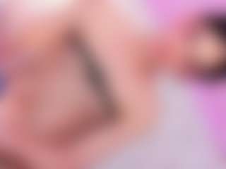 Live cam show with SamiQueen01 - Flat Chested on Camsoda