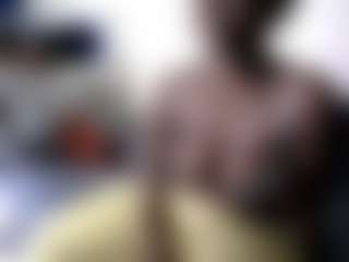 Live cam show with vivilavy - Ebony on Camming Site | kenya