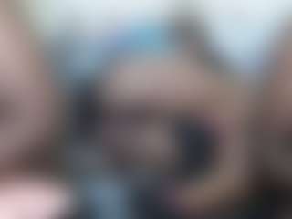 Live cam show with vivilavy - Strip on Uber Horny
