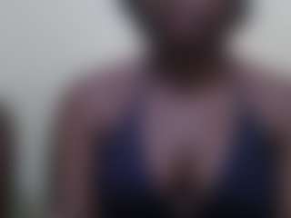 Live-camshow met vivilavy - Strip op Camsoda