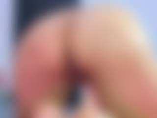 mg-celeste's Live Sex Cam Show