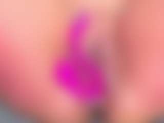 Live cam show with mg-celeste - Thin on eurowanks.com