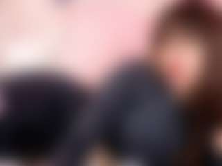 Live cam show with Hikikodoll - Double Penetration on Gym Cam Girls