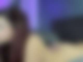 Live cam show with JasmineDreams - Innocent on camgirlchat.live