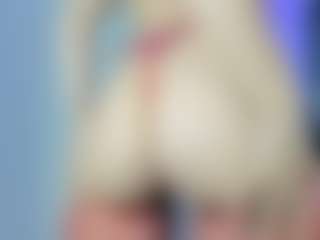 Live cam show with JasmineDreams - Red Hair Amateur on StripNow