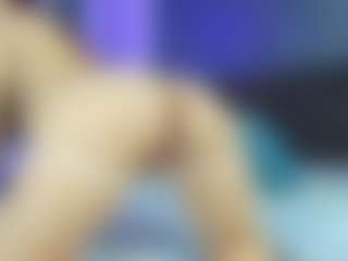 Live cam show with JasmineDreams - Long Hair on Camsoda