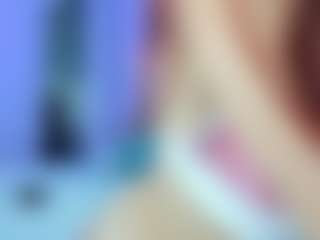Live cam show with JasmineDreams - Brown Eyes Red Hair on livesuperchat.net
