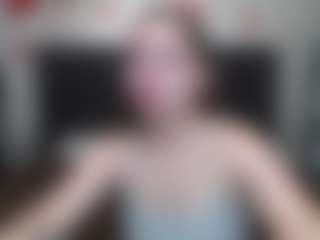 LaraPika's Live Sex Cam Show