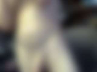 Live cam show with mrwinsalot88 - Muscular on PervPlay.com