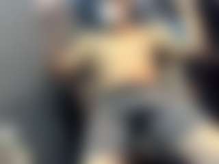 Live cam show with mrwinsalot88 - Smoking on CamClone