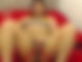 Live cam show with Gorgie-Willyams - Brown Eyes on TottyGirls