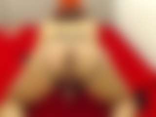 Live cam show with Gorgie-Willyams - Tiny Tits on Camsoda