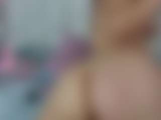 Live cam show with hornybarelylegalgirl - Thick on Camsoda