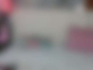Live cam show with hornybarelylegalgirl - Pegging on madthumbs