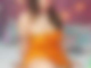 Spettacolo in cam dal vivo con hornybarelylegalgirl - Moaning su Camsoda