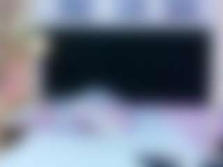 Show de cam en vivo con hornybarelylegalgirl - Thick en Camsoda