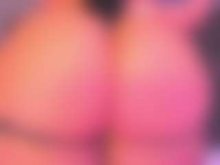 CataGomez's Live Sex Cam Show