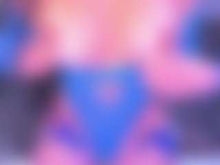 Live cam show with CataGomez - Petite on Fling VIP Chat