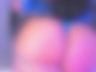 Live cam show with CataGomez - Petite on CamwithHer