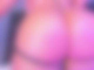 Live cam show with CataGomez - Dirty on Camsoda