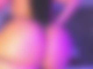 Live cam show with CataGomez - American Petite on TastyBlacksLive | colombia